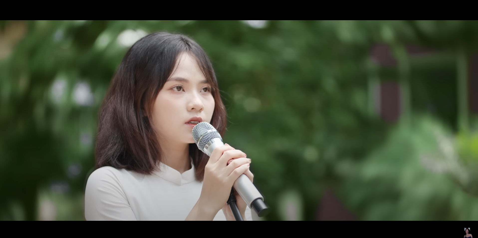 Ngô Lan Hương - Mùa Hè Ấy Em Khóc ft. Lahi (Official Music Video)
